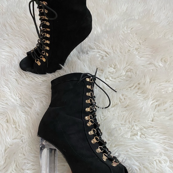 Stilletto heels! - Picture 8 of 8